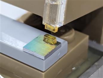 SABIC将在2024年OFC展上展示EXTEM<sup>™</sup>树脂，该产品适用于共封装光学器件的微透镜阵列