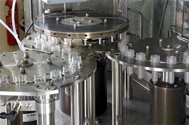 西得樂獲得專利保護的Predis™瓶胚幹式殺菌系統，現在可以用於灌裝在常溫下銷售的產品。